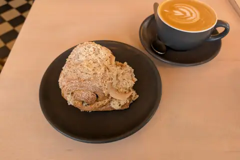 Bread Source photo 3